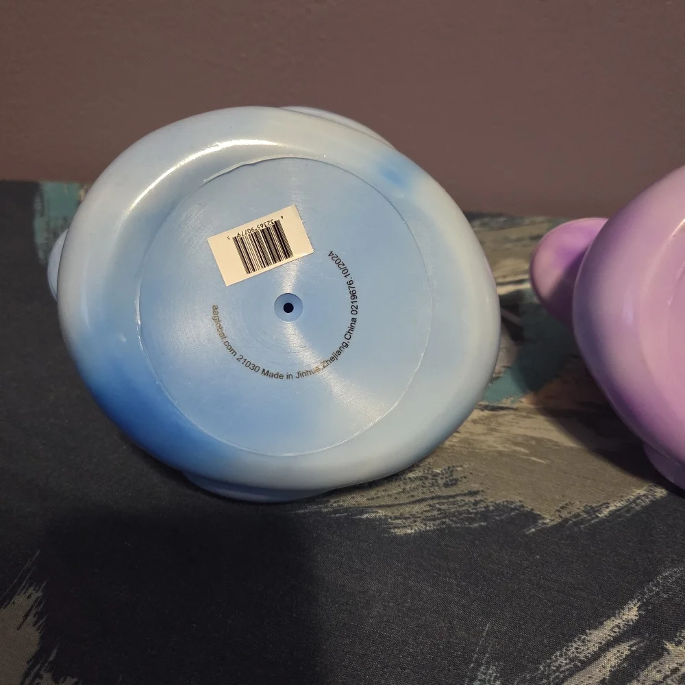 Jumbo Rubber Ducks - Picture 8 of 10